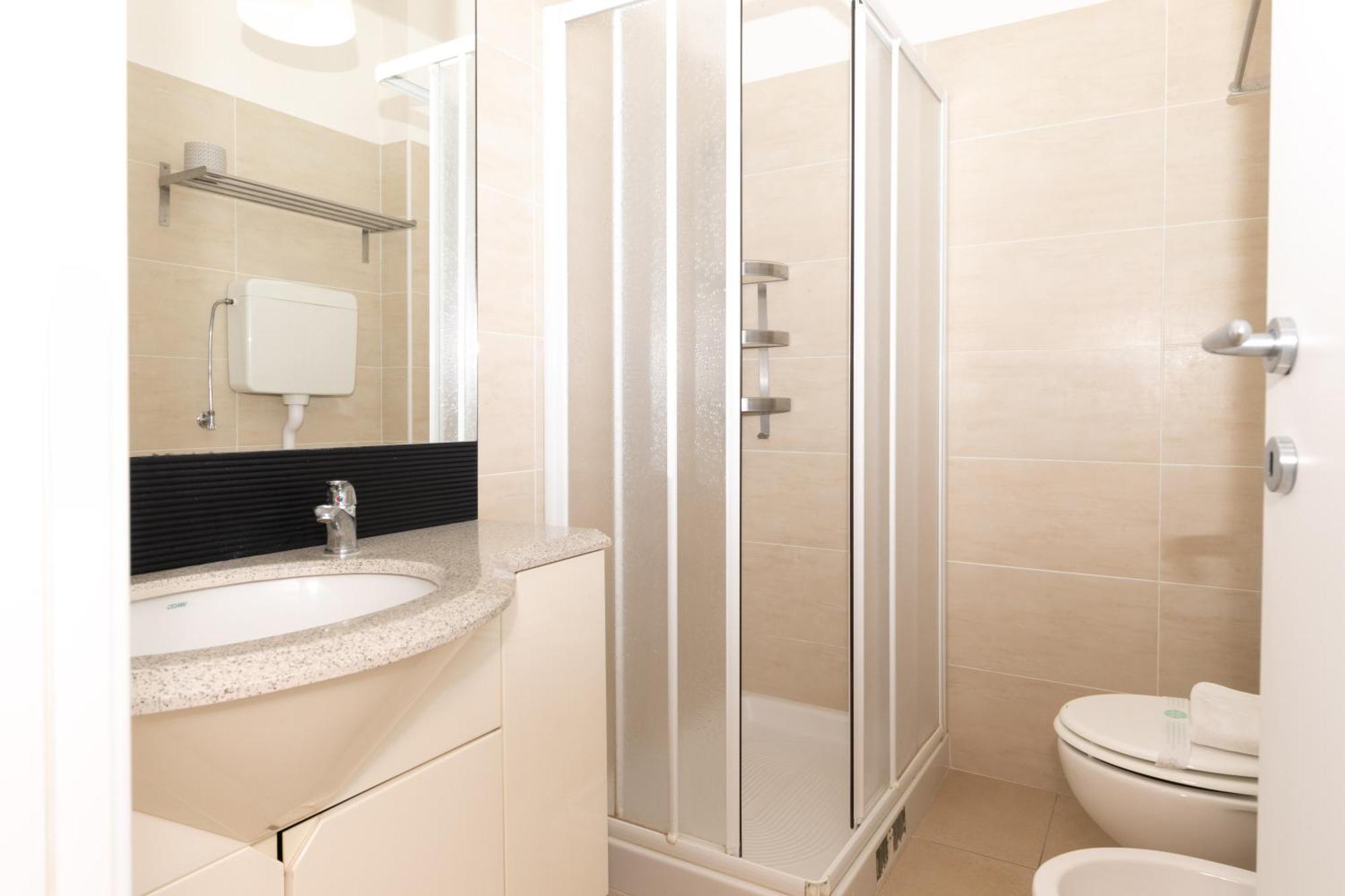 Hotel La Perla Rimini Eksteriør billede