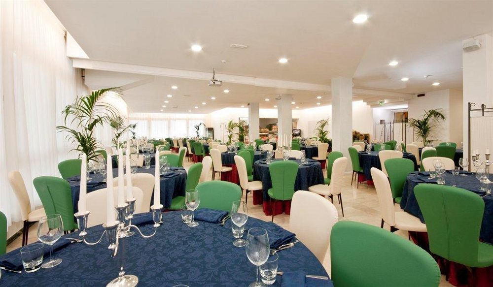 Hotel La Perla Rimini Eksteriør billede